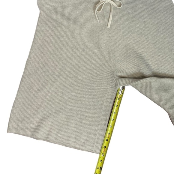 Johnny Was Calme Ribbed Cashmere Blend Bermuda Shorts - Picture 7 of 9